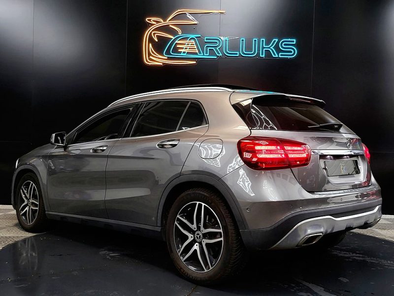 MERCEDES-BENZ GLA X156 220d 177cv Business Executive 7G-DCT