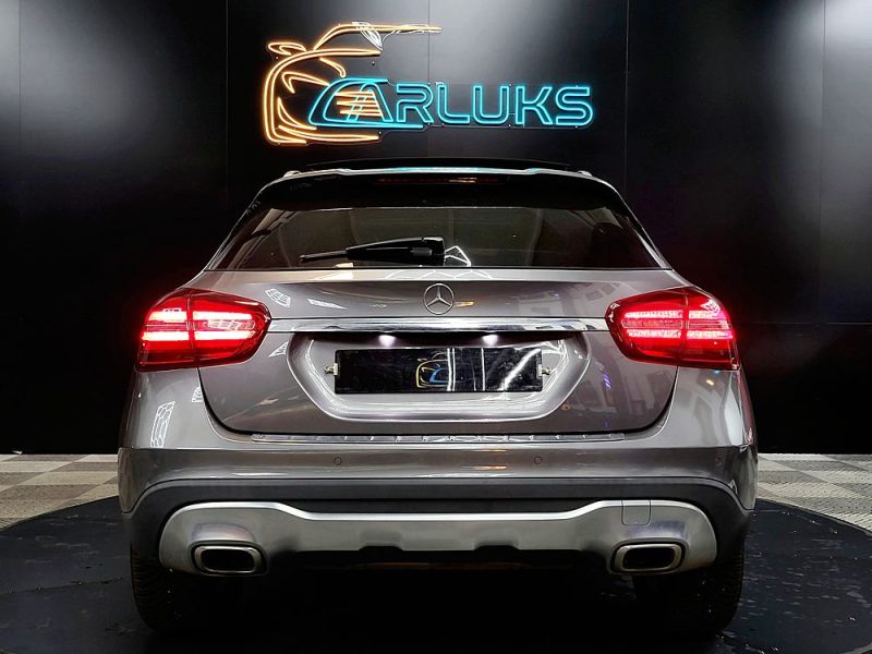 MERCEDES-BENZ GLA X156 220d 177cv Business Executive 7G-DCT