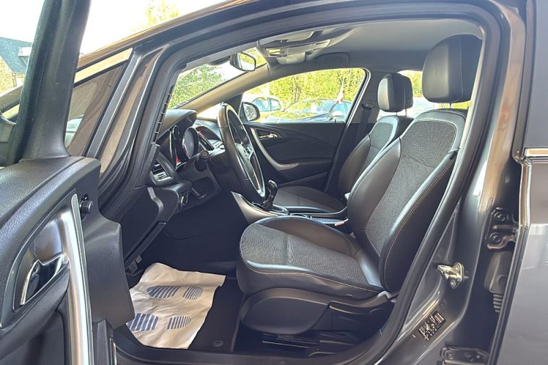 OPEL ASTRA J 1.7 CDTI 110 Essentia BVM6