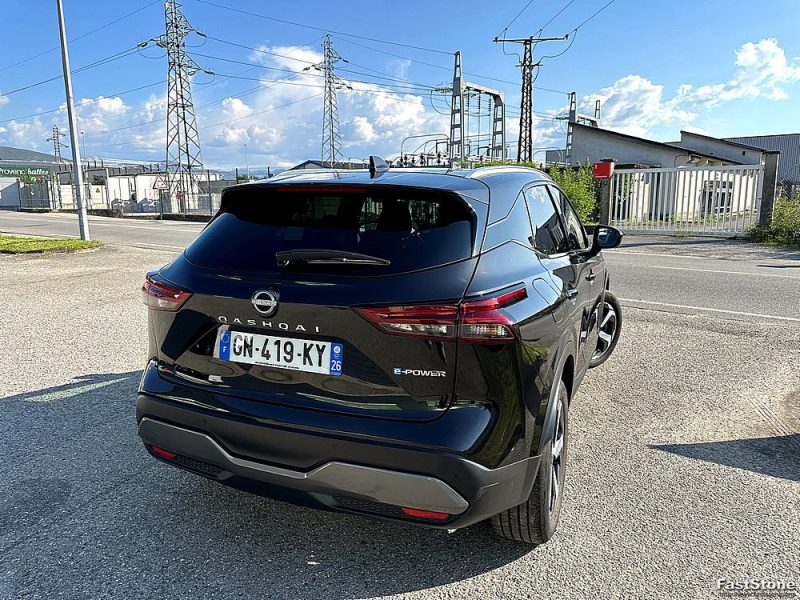 NISSAN QASHQAI 2023