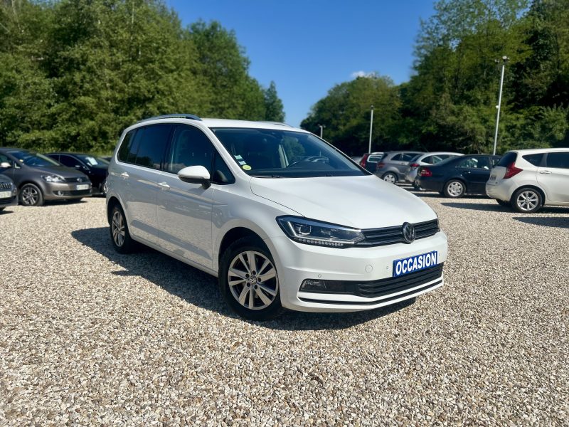 VOLKSWAGEN TOURAN 2020