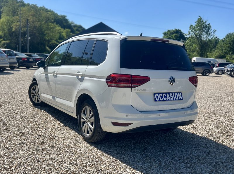 VOLKSWAGEN TOURAN 2020