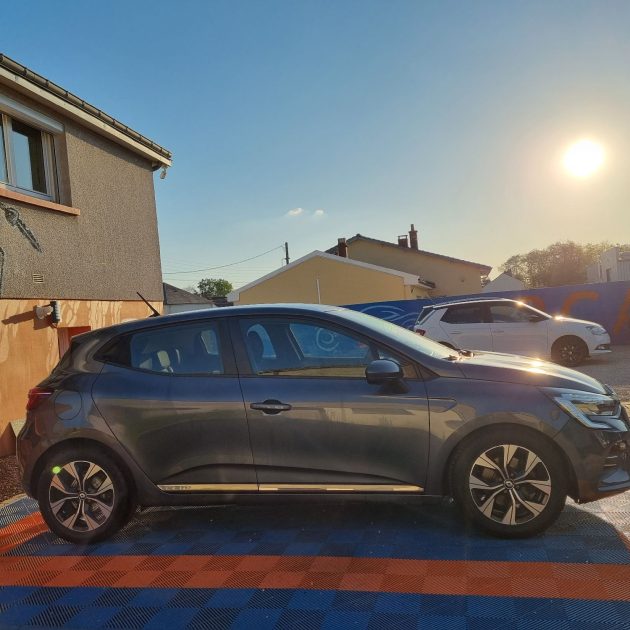 RENAULT CLIO 2020