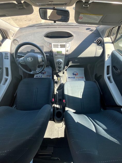 TOYOTA YARIS 2006