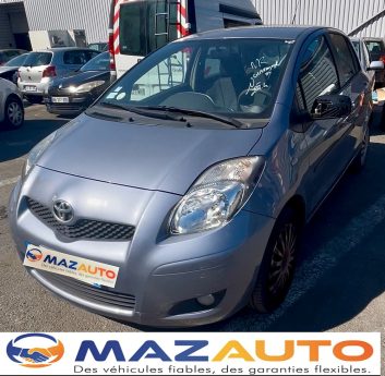 TOYOTA YARIS 2010