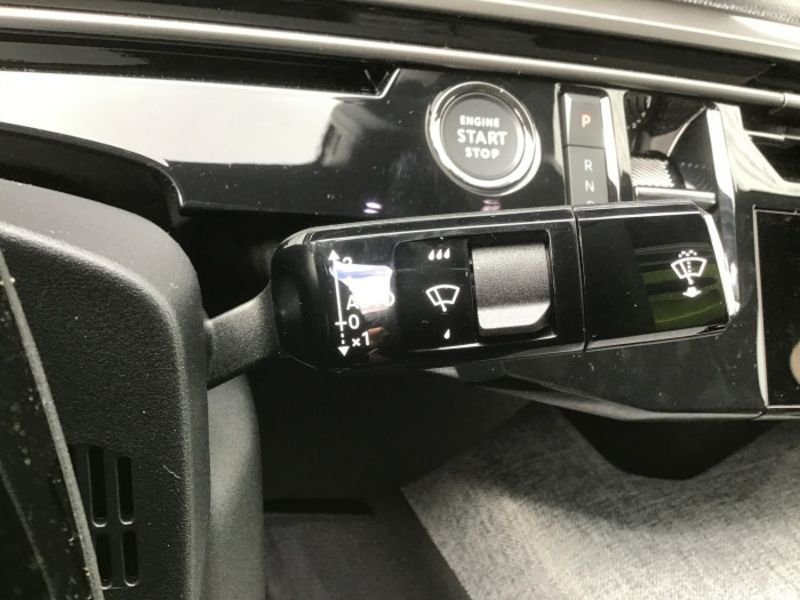 Peugeot 3008 Hybrid 145 e-DCS6 Allure