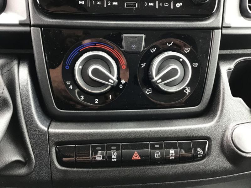 Peugeot Boxer FOURGON FGN TOLE 3.3 T L2H2 140 S&S BVM6