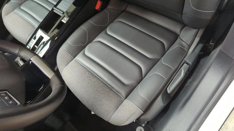 Citroën C4 Puretech 130 eat8 max