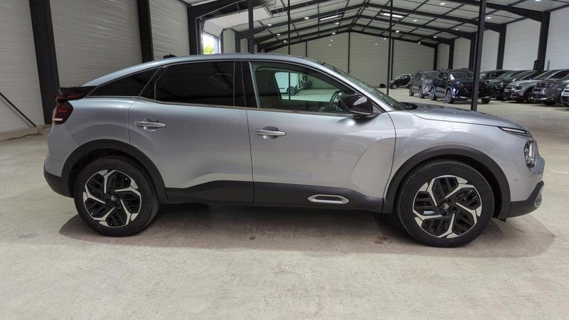 Citroën C4 Puretech 130 eat8 max + camera 360 + toit pano