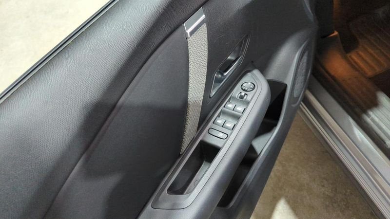 Citroën C4 Puretech 130 eat8 max + camera 360 + toit pano