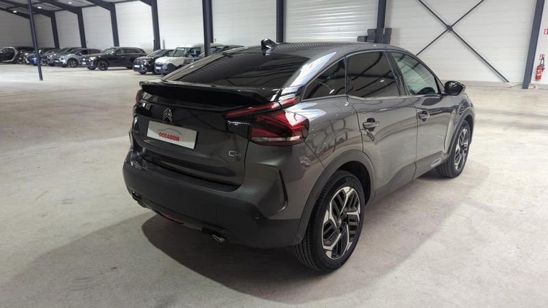 Citroën C4 Puretech 130 eat8 max + camera 360 + toit pano