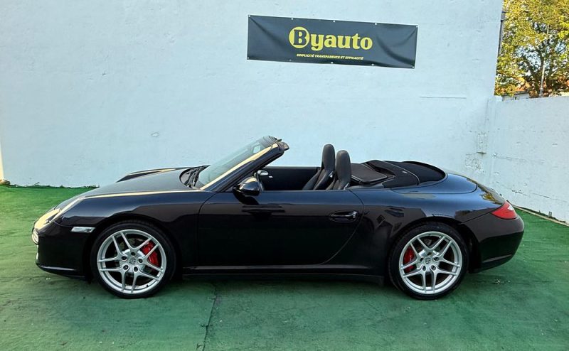 porsche 911 carrera 4S cabriolet 3.8i PDK 385 CV type 997 / échappement SCART / SUIVIE PORSCHE
