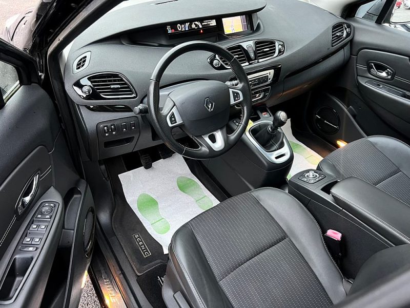 RENAULT SCENIC III BOSE 1.5 DCI 110 Cv PREMIERE MAIN / GPS BLUETOOTH REGULATEUR - GARANTIE 1 AN