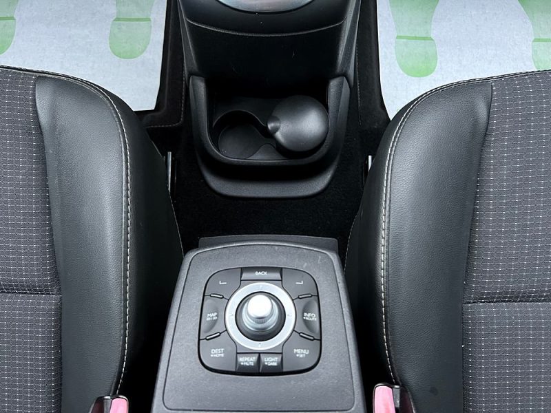 RENAULT SCENIC III BOSE 1.5 DCI 110 Cv PREMIERE MAIN / GPS BLUETOOTH REGULATEUR - GARANTIE 1 AN