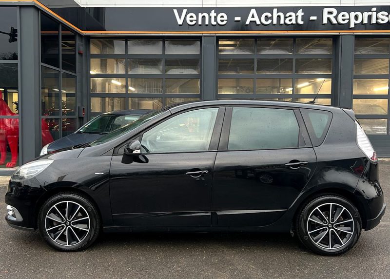 RENAULT SCENIC III BOSE 1.5 DCI 110 Cv PREMIERE MAIN / GPS BLUETOOTH REGULATEUR - GARANTIE 1 AN