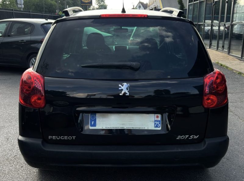 PEUGEOT 207 SW / BREAK 1.4 i 75 Cv CRIT AIR 1 - GARANTIE 1 AN