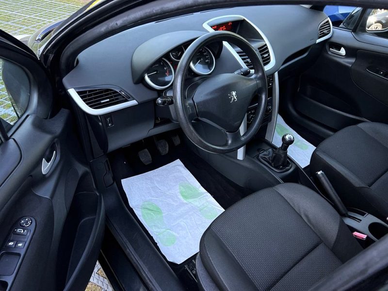 PEUGEOT 207 SW / BREAK 1.4 i 75 Cv CRIT AIR 1 - GARANTIE 1 AN