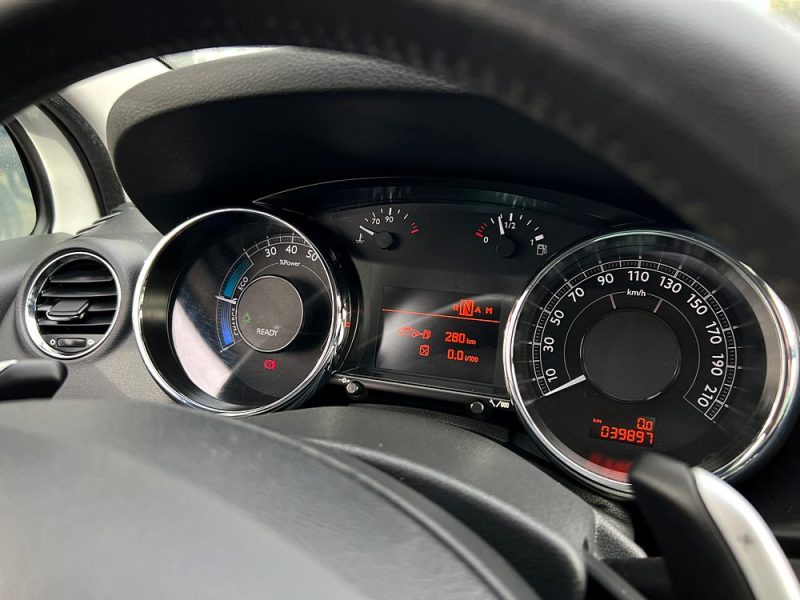 PEUGEOT 3008 HYBRID 2.0 HDI 163 Cv (+ 37 Cv ELECTRIQUE) 1ERE MAIN 39 800 Kms BOITE AUTO Garantie 1an