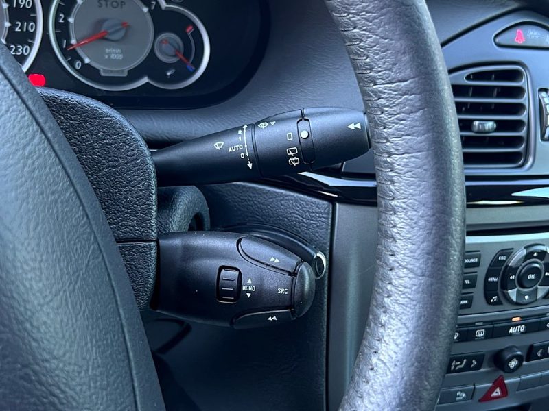 CITROEN C5 PHASE 2 EXCLUSIVE 2.0 i 140 Cv SUSPENSION HYDRACTIVE / EXCELLENT ETAT - GARANTIE 1 AN