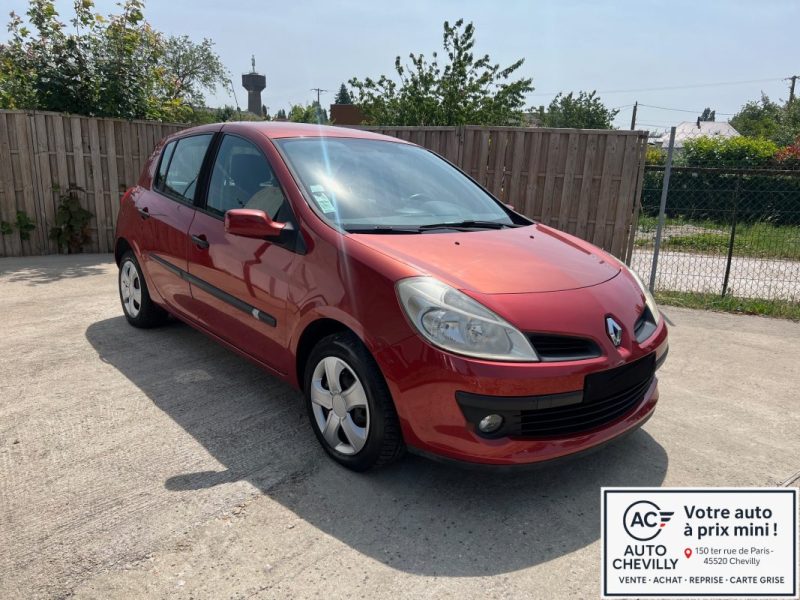 RENAULT CLIO 3 1.4i - 16V Confort Pack Clim Dynamique