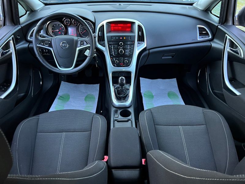 OPEL ASTRA 4 IV 1.4 TURBO 140 Cv BLUETOOTH REGULATEUR CRIT AIR 1 - GARANTIE 1 AN