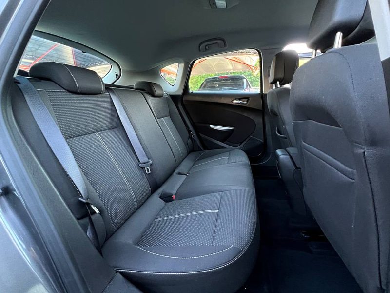 OPEL ASTRA 4 IV 1.4 TURBO 140 Cv BLUETOOTH REGULATEUR CRIT AIR 1 - GARANTIE 1 AN