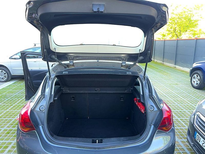 OPEL ASTRA 4 IV 1.4 TURBO 140 Cv BLUETOOTH REGULATEUR CRIT AIR 1 - GARANTIE 1 AN
