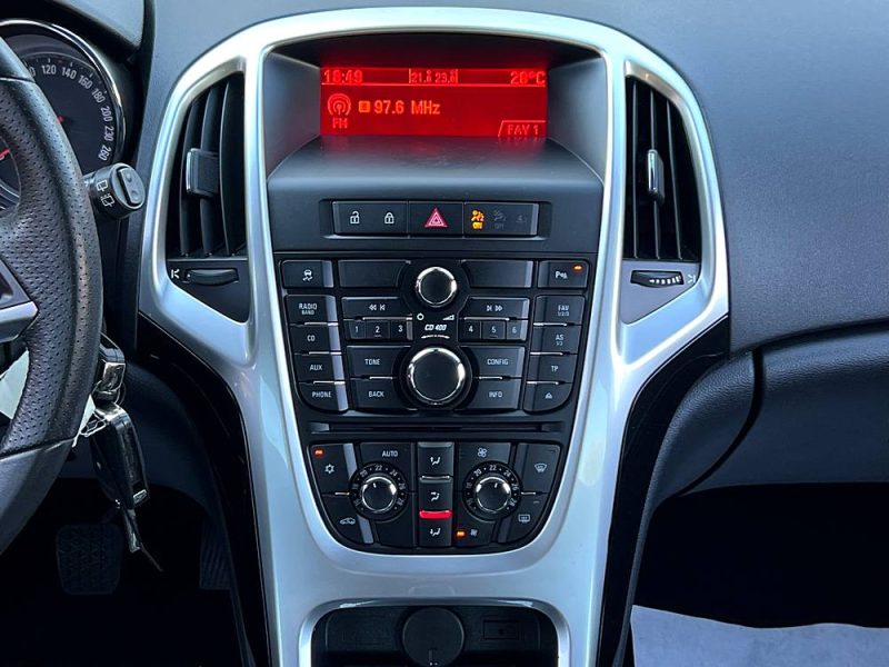 OPEL ASTRA 4 IV 1.4 TURBO 140 Cv BLUETOOTH REGULATEUR CRIT AIR 1 - GARANTIE 1 AN