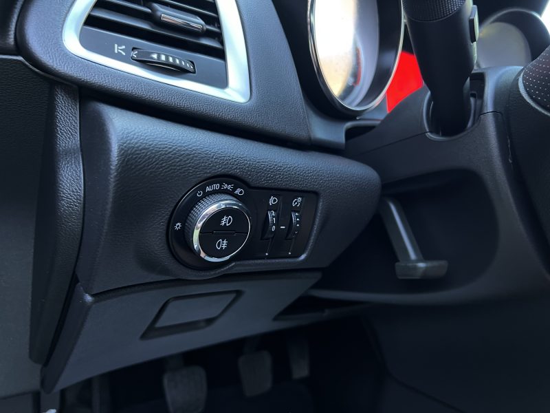 OPEL ASTRA 4 IV 1.4 TURBO 140 Cv BLUETOOTH REGULATEUR CRIT AIR 1 - GARANTIE 1 AN