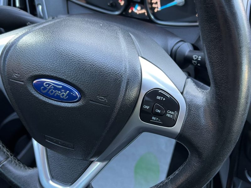 FORD B-MAX TITANIUM 1.0 ECOBOOST 125 Cv TOIT PANO PORTES COULISSANTES CRIT AIR 1 - GARANTIE 1 AN