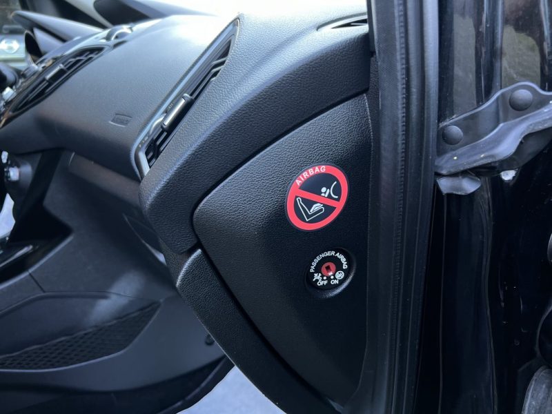 FORD B-MAX TITANIUM 1.0 ECOBOOST 125 Cv TOIT PANO PORTES COULISSANTES CRIT AIR 1 - GARANTIE 1 AN