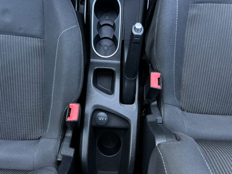 FORD B-MAX TITANIUM 1.0 ECOBOOST 125 Cv TOIT PANO PORTES COULISSANTES CRIT AIR 1 - GARANTIE 1 AN