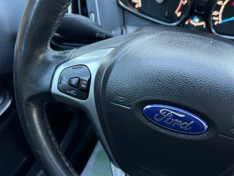 FORD B-MAX TITANIUM 1.0 ECOBOOST 125 Cv TOIT PANO PORTES COULISSANTES CRIT AIR 1 - GARANTIE 1 AN