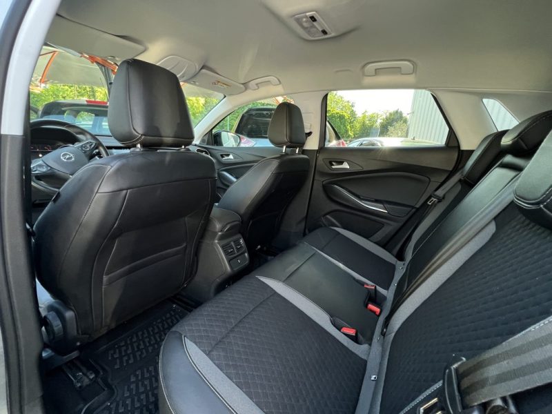 OPEL GRANDLAND X ELEGANCE 1.6 HYBRID 225 Cv APPLE CARPLAY 1 ANDROID CAMERA CRIT AIR 1 - GARANTIE 1 A