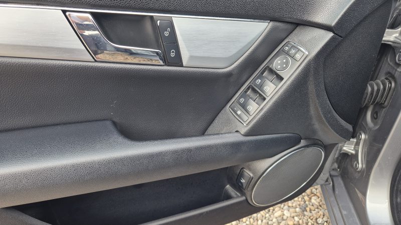 MERCEDES CLASSE C 2009