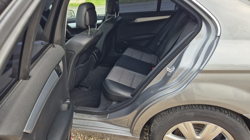 MERCEDES CLASSE C 2009