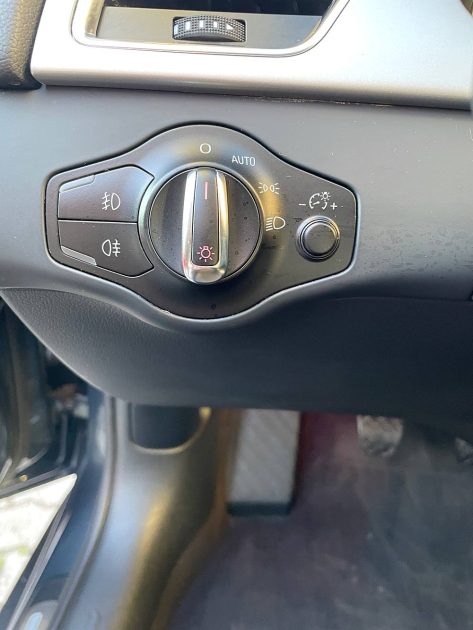 AUDI A4 GARANTIE 12 MOIS 2010