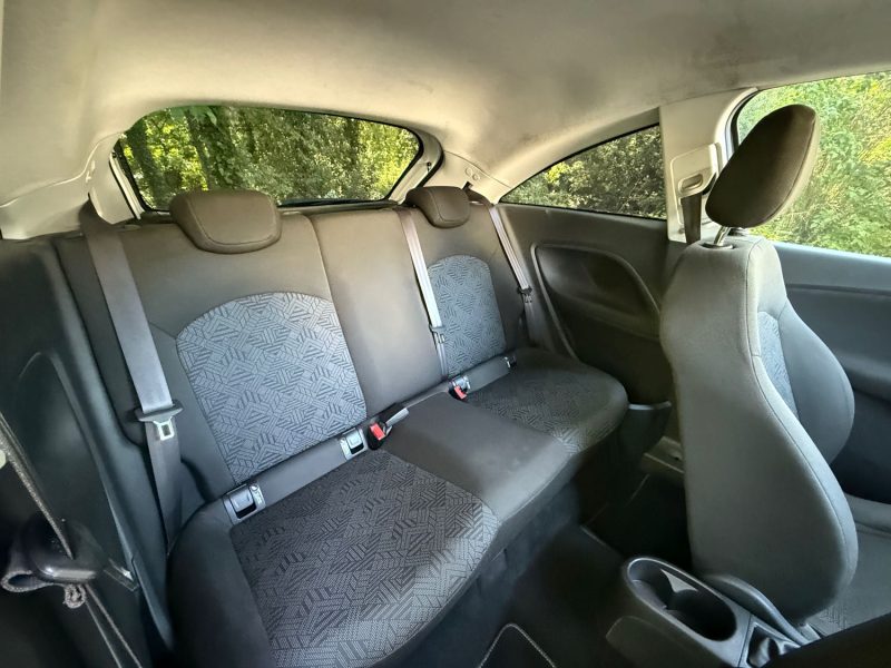 OPEL CORSA 1.4i 16v Turbo 100 EXCITE 3P