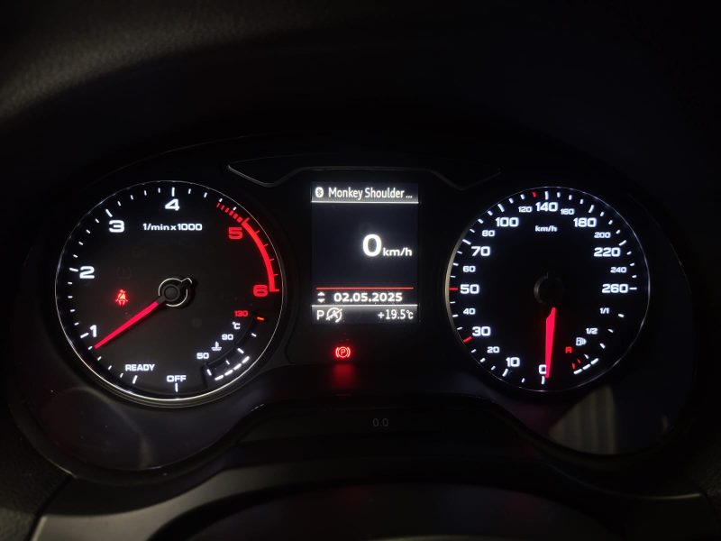 AUDI A3 SPORTBACK 2.0 TDi QUATTRO 184cv S LINE / 2EME MAIN / ENTRETIEN COMPLET / AIDE AU PARKING AR 