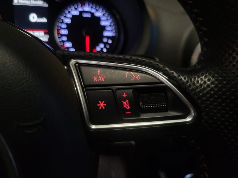 AUDI A3 SPORTBACK 2.0 TDi QUATTRO 184cv S LINE / 2EME MAIN / ENTRETIEN COMPLET / AIDE AU PARKING AR 