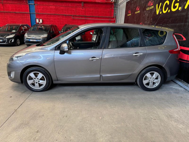 RENAULT MEGANE SCENIC 1.5 DCI 105 Dynamique 