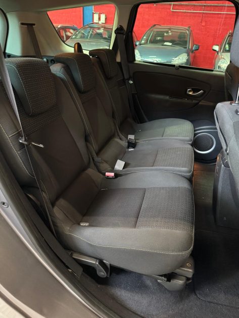 RENAULT MEGANE SCENIC 1.5 DCI 105 Dynamique 