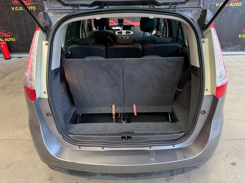 RENAULT MEGANE SCENIC 1.5 DCI 105 Dynamique 