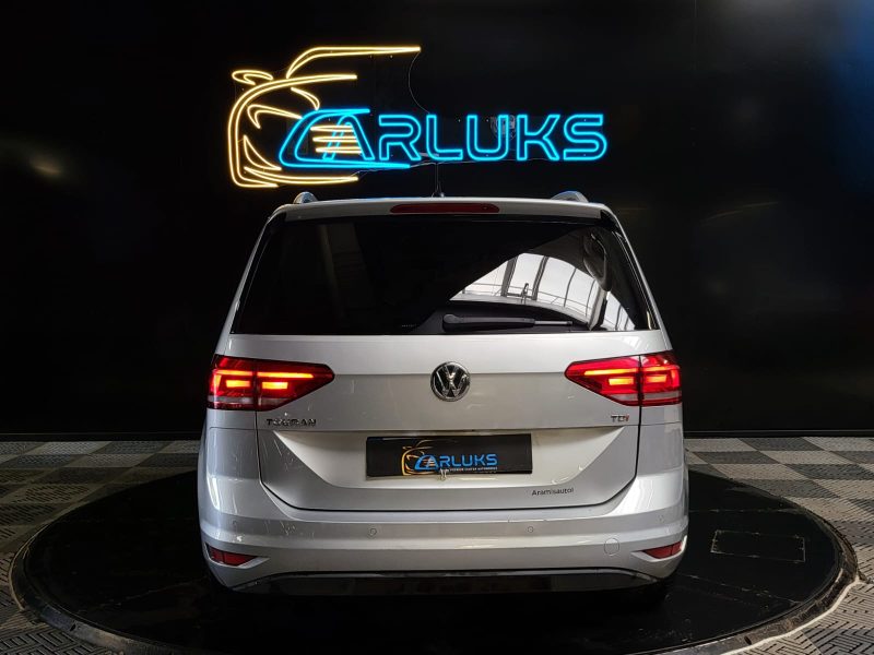VOLKSWAGEN TOURAN 1.6 TDI 110cv DSG7 CONFORTLINE / 7 PLACES / 1ER MAIN / SUIVI COMPLET VW