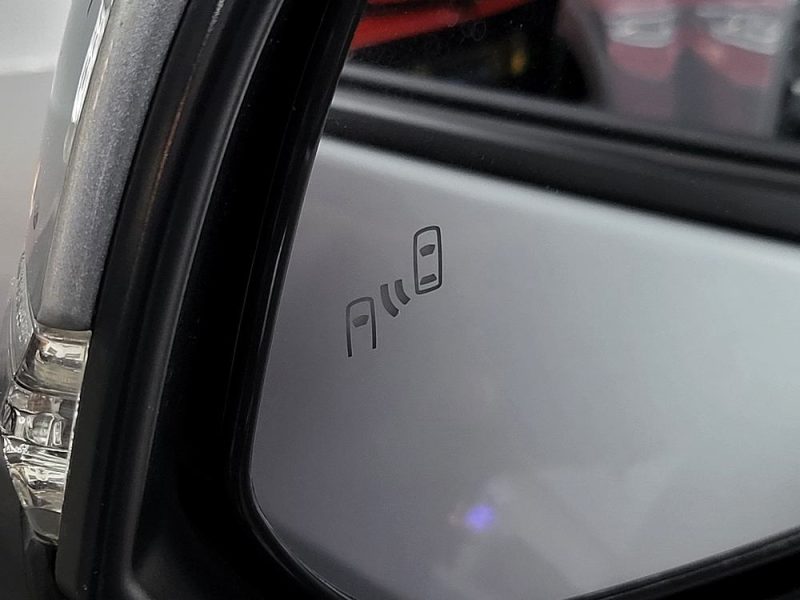 TOYOTA RAV4 V HYBRID 218cv 30 YEARS CVT 2WD 