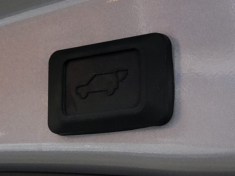 TOYOTA RAV4 V HYBRID 218cv 30 YEARS CVT 2WD 