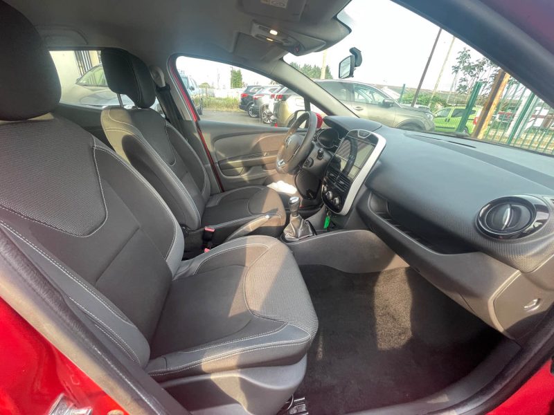 RENAULT CLIO 2017 PHASE 2 0.9i - 12V TURBO TCE 90CV 1ER MAIN