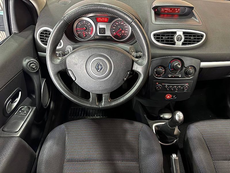 RENAULT CLIO 2008