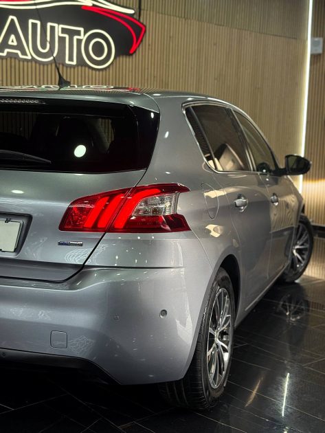 PEUGEOT 308 1.2 Puretech 130cv 2017