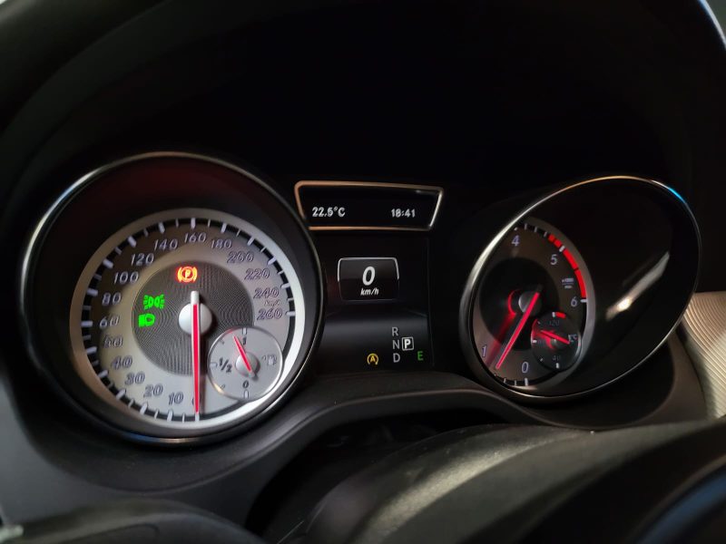 MERCEDES CLASSE CLA 200d 136CV 2.2cdi 7G-DCT SENSATION /SUIVIE COMPLET MERCEDES + 1ER MAIN FRANCAIS/